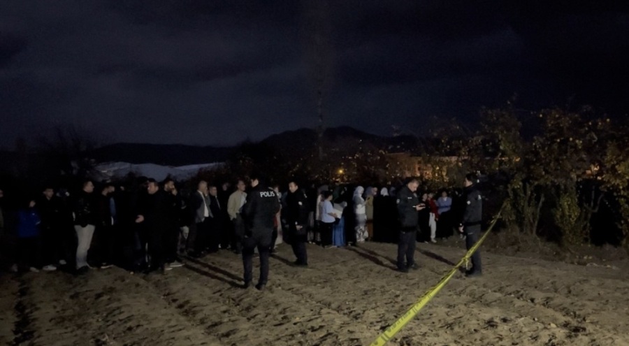 Bursa'da evlilik yıl dönümünde katletti! 16 yıllık eşini öldürüp intihar etti!