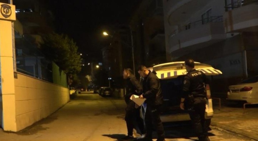 16 yaşındaki çocuk polisin 'dur' ihtarına uymadı! Motosikletle polise çarptı