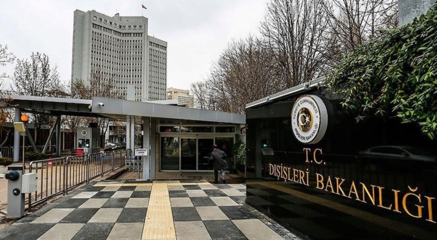 Esad'ı taşıyan uçak Türk hava sahasını kullanmadı