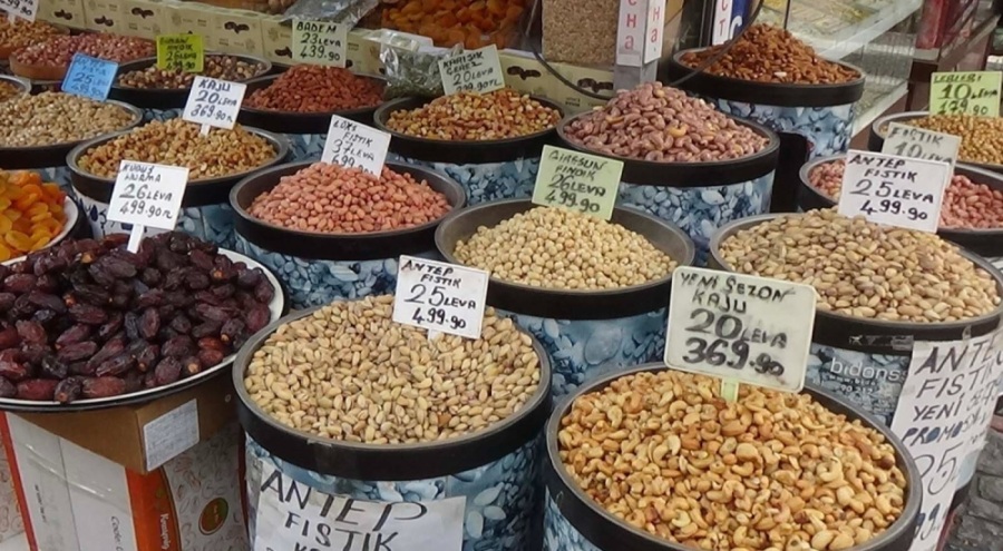 Edirneli esnaf: "Bulgarlar geldiği için burada duruyoruz"