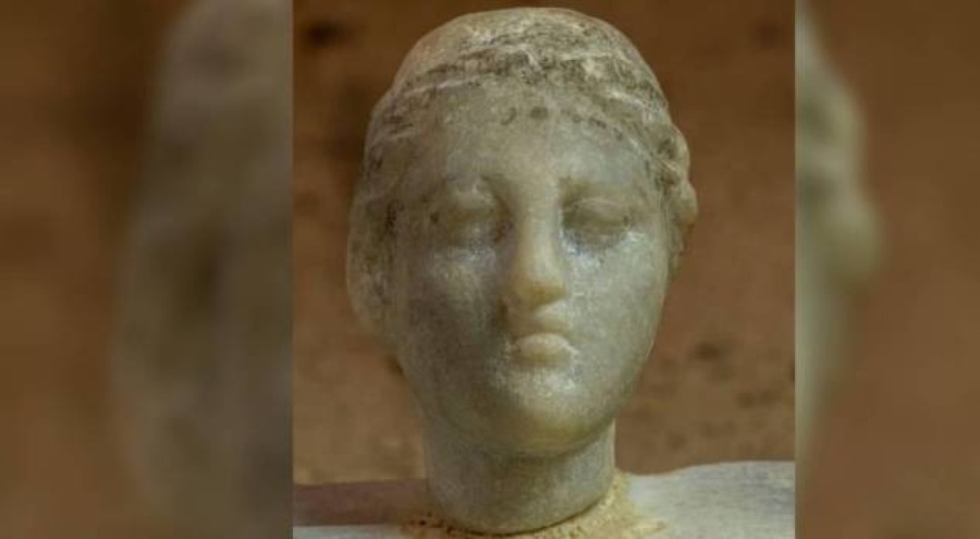 Kleopatra'nın büstü bulunduğu iddia edildi