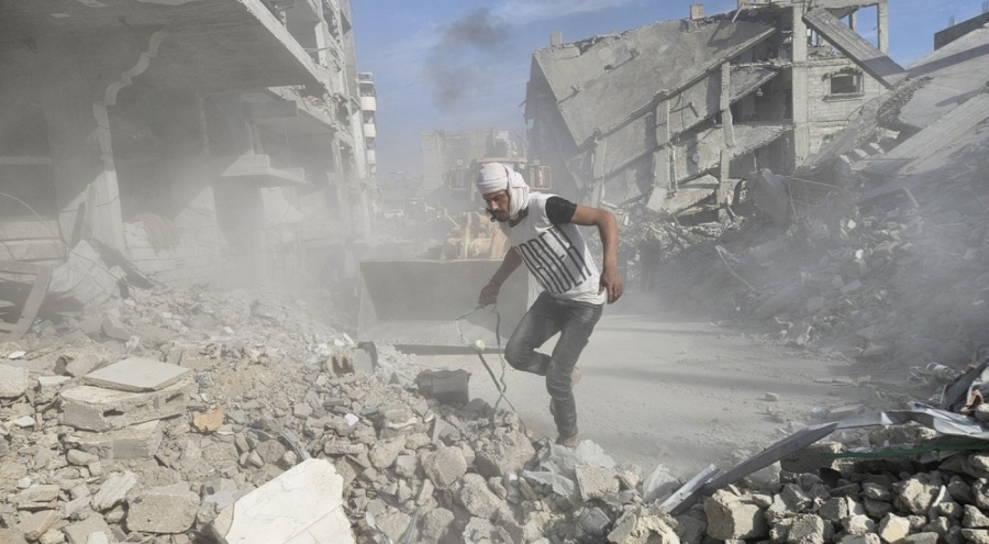 İsrail, Gazze'de iki apartmanı hedef aldı! 25 Filistinli öldü