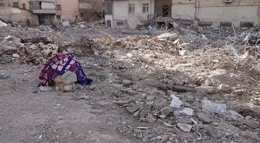 Depremde 60 kişinin öldüğü binanın davasında gerekçeli karar açıklandı