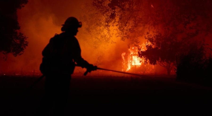 California alev alev yanıyor! 3 bin 983 dönüm arazi küle döndü