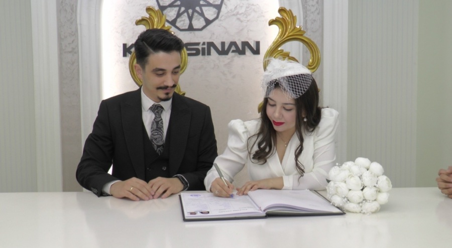 Nikah salonlarında '12.12.2024' yoğunluğu yaşanıyor