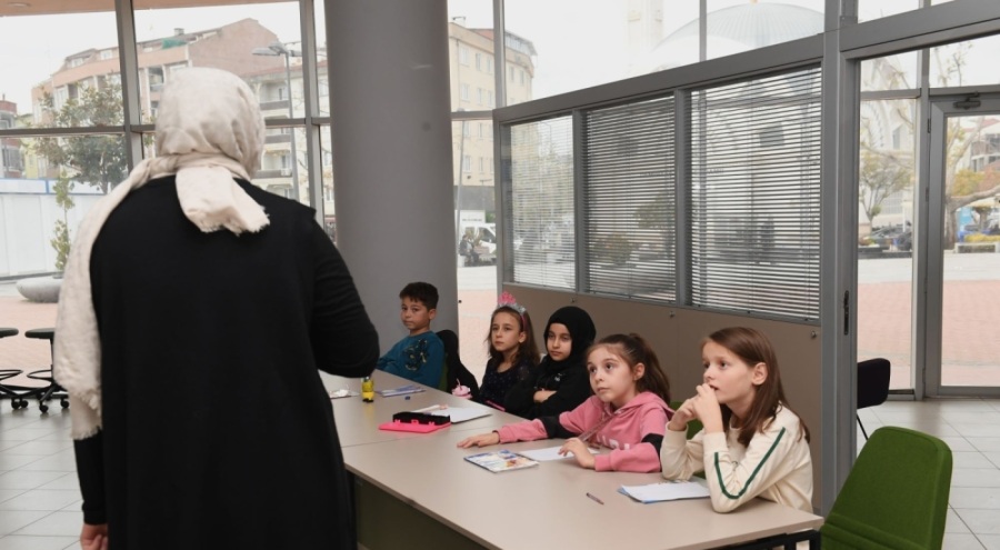 Osmangazi'de çocuklara etkili iletişimin formülü anlatıldı