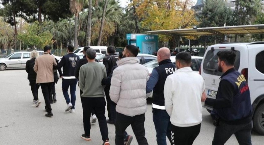 Sahte altın üretip kuyumculara satıyorlardı! O şebeke çökertildi