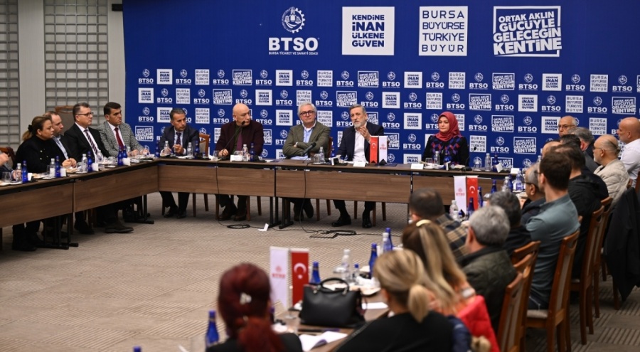Tekstil sektörü yeşil dönüşüm için BTSO'da buluştu