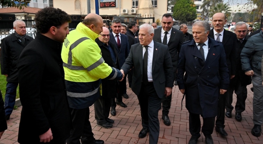 Bursa Büyükşehir Belediye Başkanı Bozbey'den fabrikalara çağrı!