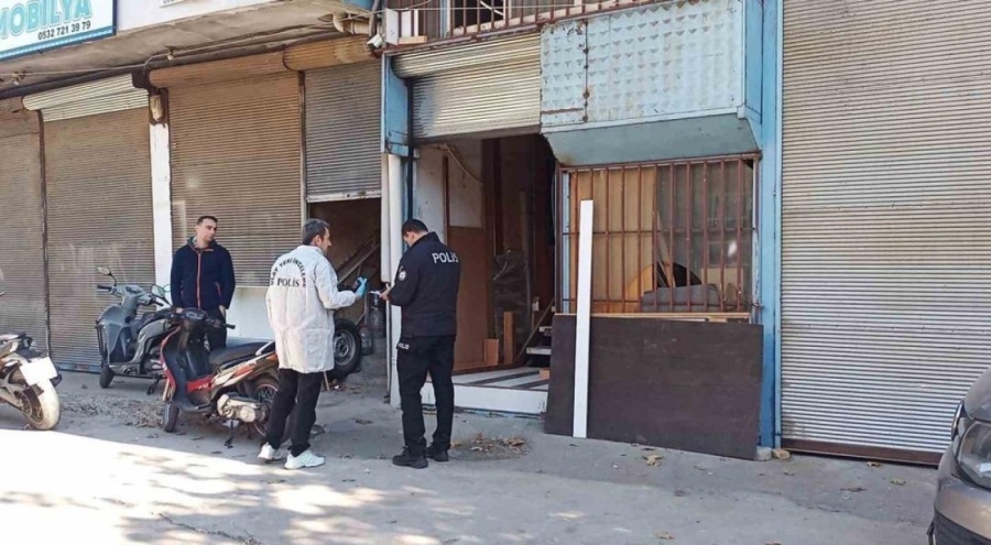 Eşinin öldüğüne inanamadı! "Çocuklarıma nasıl söyleyeceğim?"