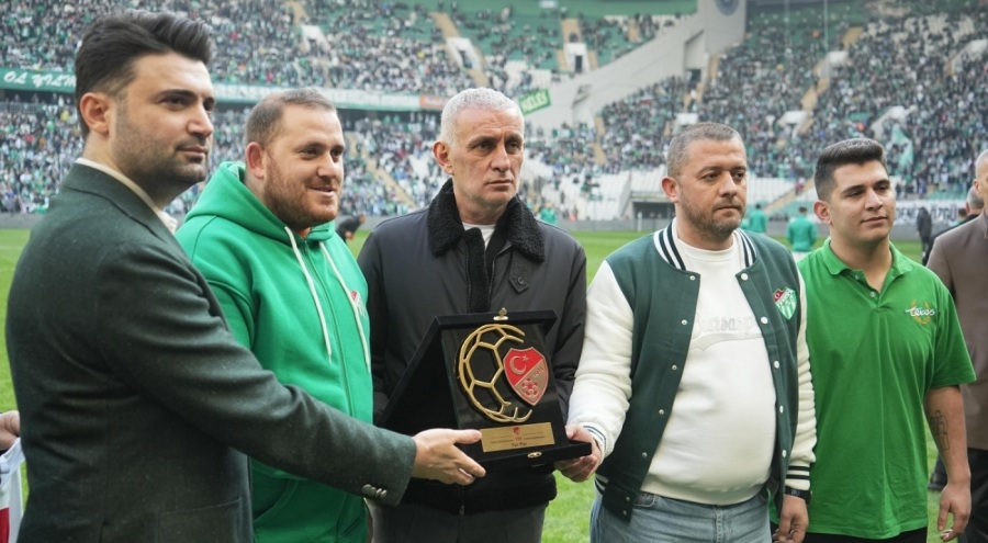 TFF Başkanı Hacıosmanoğlu'ndan Bursaspor'a Fair Play ödülü