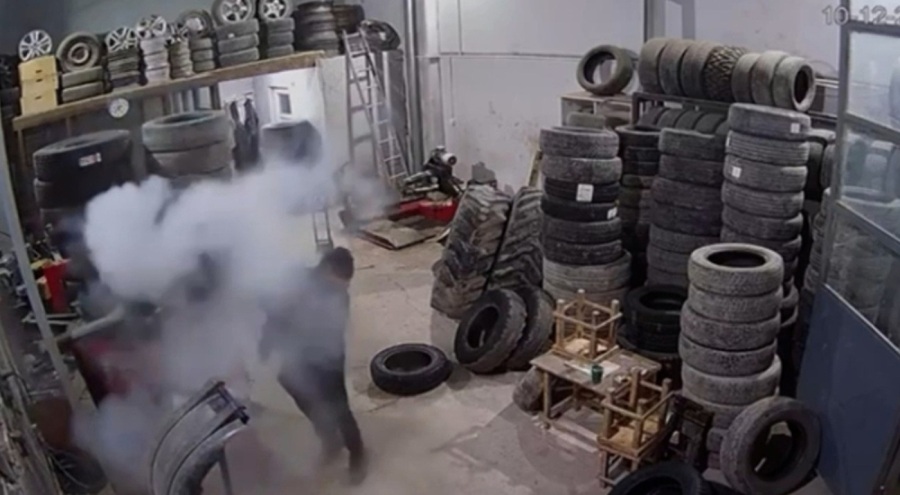 Lastik tamiri sırasında patlama oldu