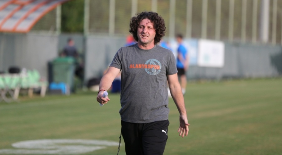 Sivasspor'da teknik direktörlüğe adaylar var