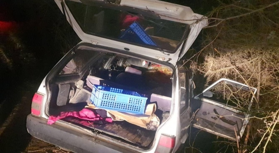 Bursa'da kontrolden çıkan otomobil şarampole uçtu: 3 yaralı