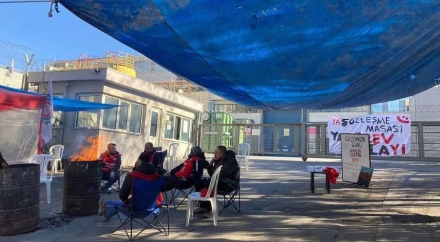 Metal işçileri, grev yasağı kararına rağmen direnmeye devam ediyor: Bugün dünden daha kararlıyız!