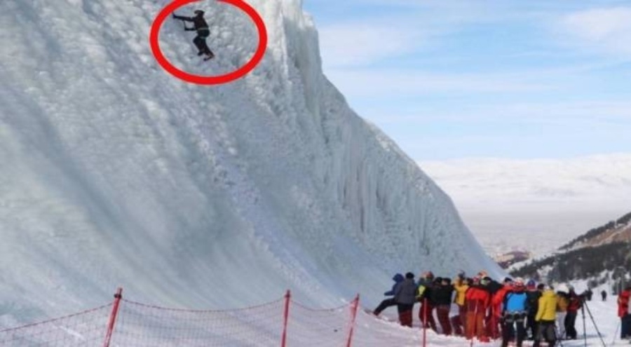 Vali buz duvarına tırmandı