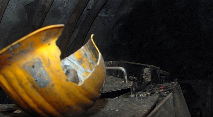 Afganistan'da kömür madeni çöktü! Onlarca işçi mahsur kaldı