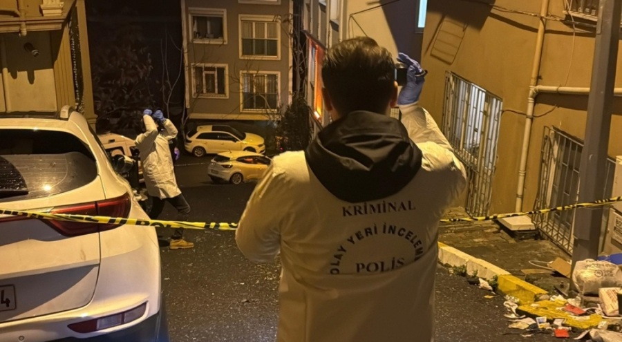 Boşanma aşamasındaki eşiyle tartıştıktan sonra 4. kattan düşen adam öldü