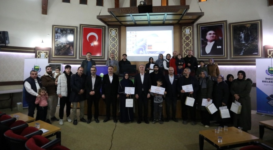 İnegöl'de aile okulunun ödülleri sahiplerini buldu