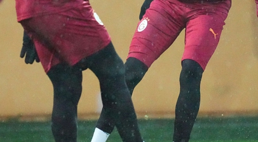 Galatasaray'da Trabzonspor maçı öncesi şok!