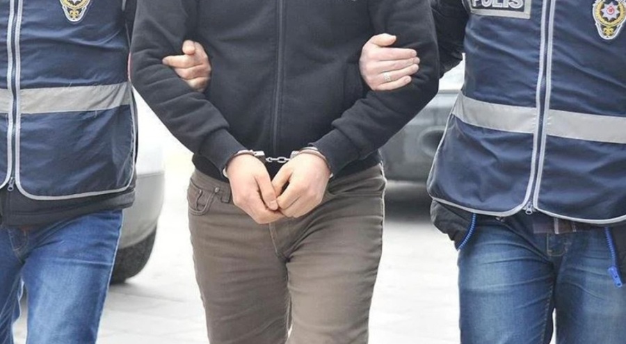 Midesinde 300 gram uyuşturucu bulundu!