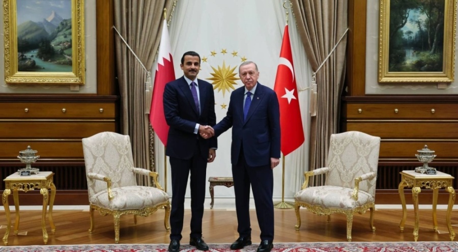 Cumhurbaşkanı Erdoğan, Katar Emiri ile bir araya geldi