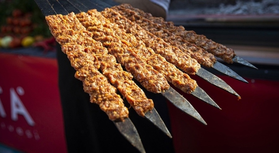 Bakanlık kebap, dana sucuk ve kıymalı börek markasını ifşa etti