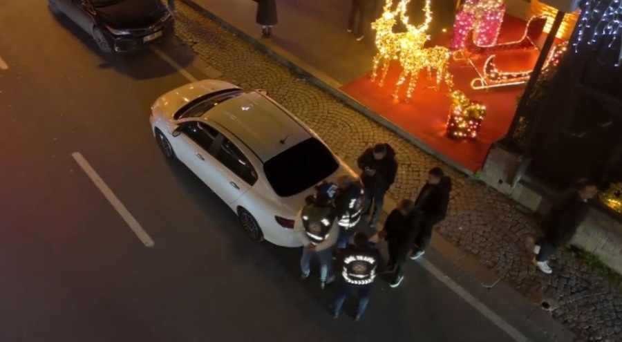 Değnekçi operasyonunda 12 kişiye gözaltı