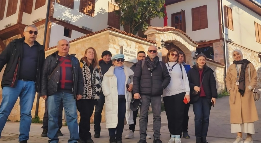 17 profesyonel turist rehberi Gemlik'te incelemelerde bulundu