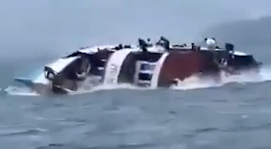 Alabora olan teknede 25 kişi öldü