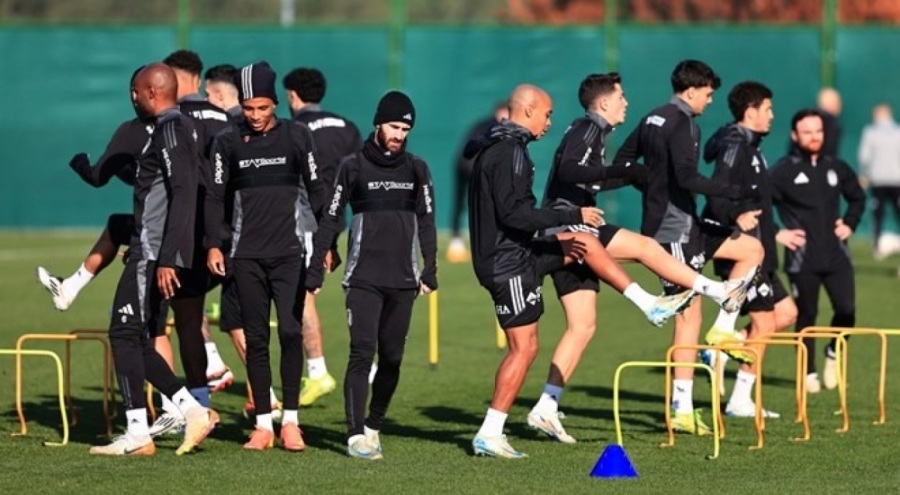 Beşiktaş'ta Alanyaspor maçı hazırlıklarını sürdürdü