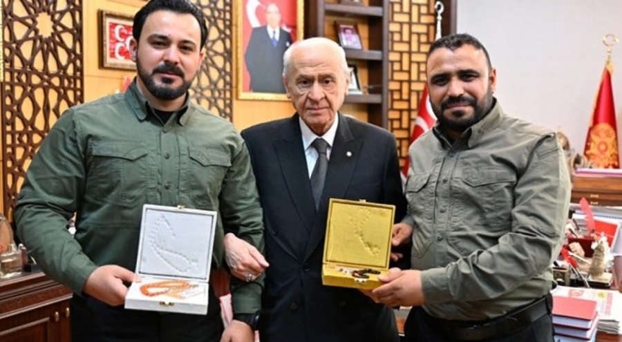 Devlet Bahçeli, Suriye'den gelen heyeti kabul etti