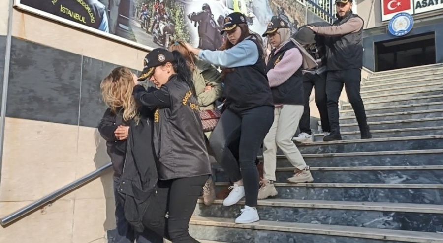 'Uygun fiyatlı daire' vaadiyle yabancı uyruklu kişileri dolandırdılar