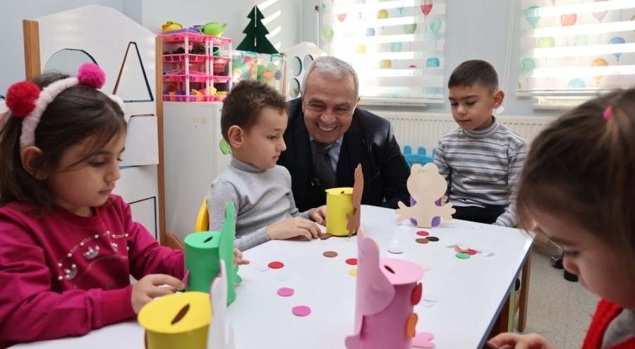 Şadi Başkan Çalı Kadın ve Çocuk Akademisi'ni ziyaret etti