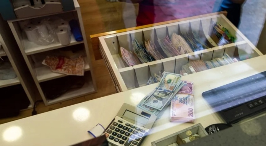 Merkez Bankası'nın aralık ayı faiz kararı ne olacak? Ekonomistlerin beklentisi belli oldu