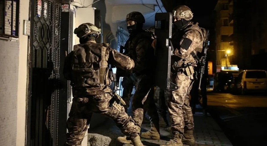 Bursa dahil 7 ildeki FETÖ operasyonunda yakalanan 11 şüpheli tutuklandı