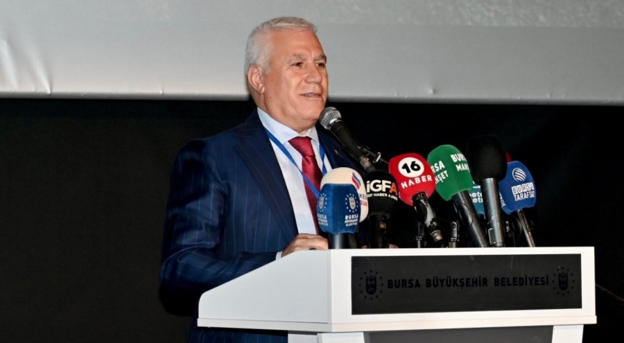 Bursa Uluslararası Fotoğraf Festivali kapılarını açtı! "Haydi, Bursa'nın itirazını dinleyelim"