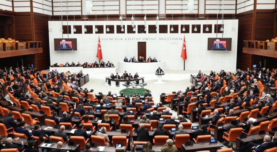 TBMM Genel Kurulu'nun 180 saatlik bütçe mesaisi sona erdi