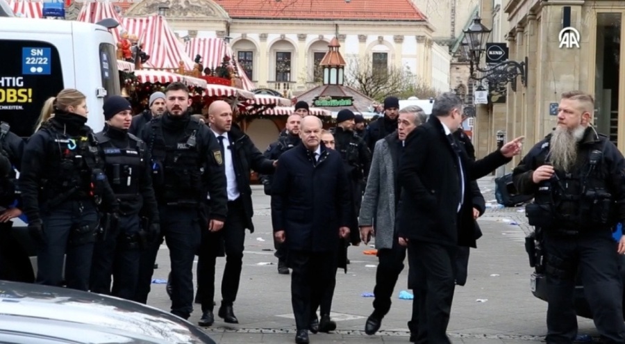 Scholz'a Magdeburg'daki saldırı bölgesini ziyareti sırasında tepki