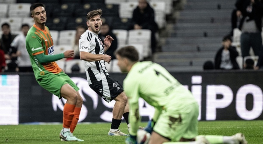 Beşiktaş Alanyaspor'la berabere kaldı