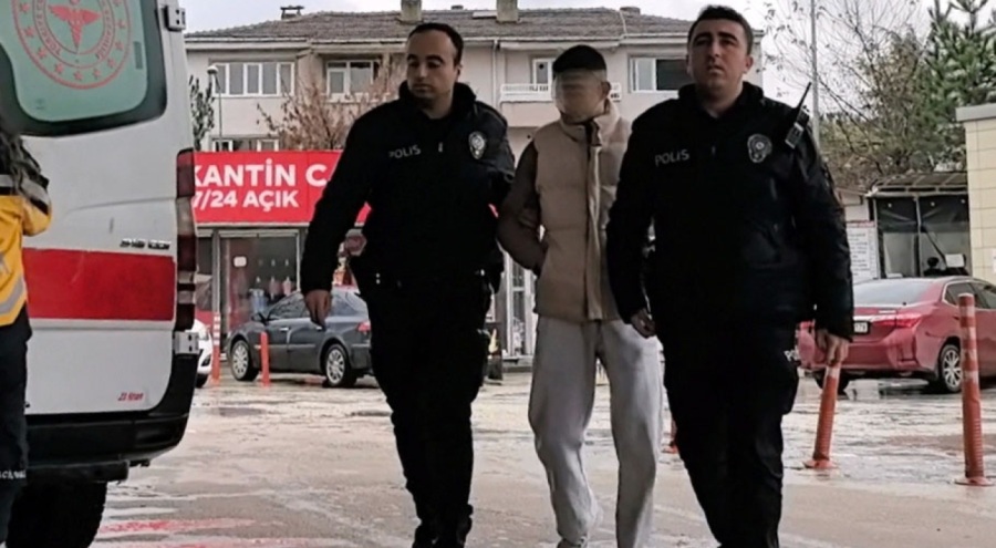 Bursa'da babasını 6 yerinden bıçaklayıp 112'yi aradı