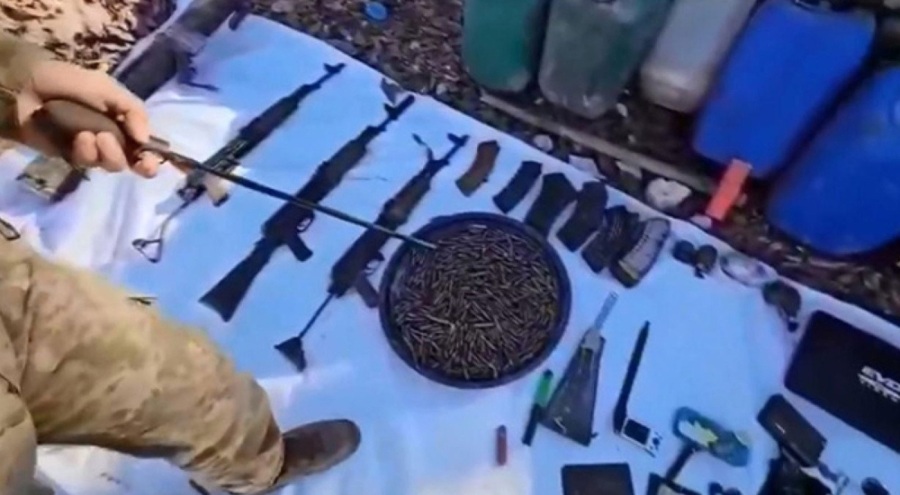 Pençe-Kilit Operasyonunda silah ve mühimmat ele geçirildi