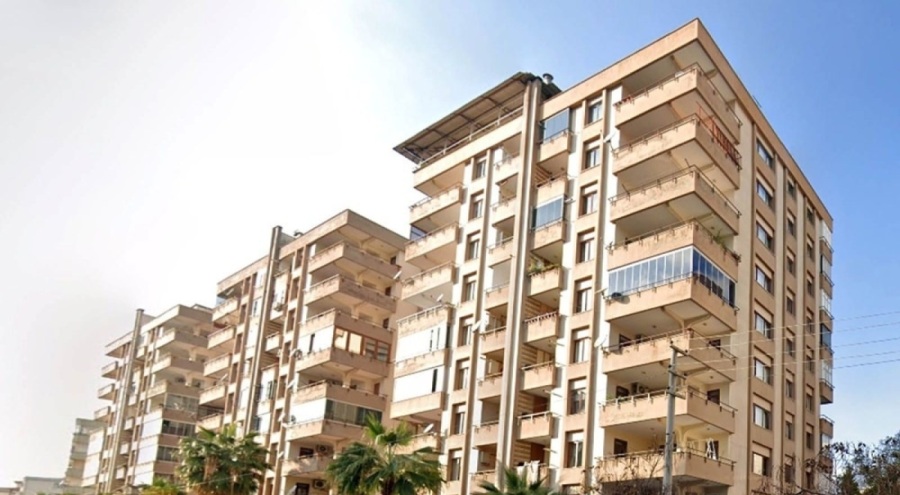 6 şubat depreminde yıkılan  Palmiye Sitesi'ne ilişkin bilirkişi raporu dosyaya girdi