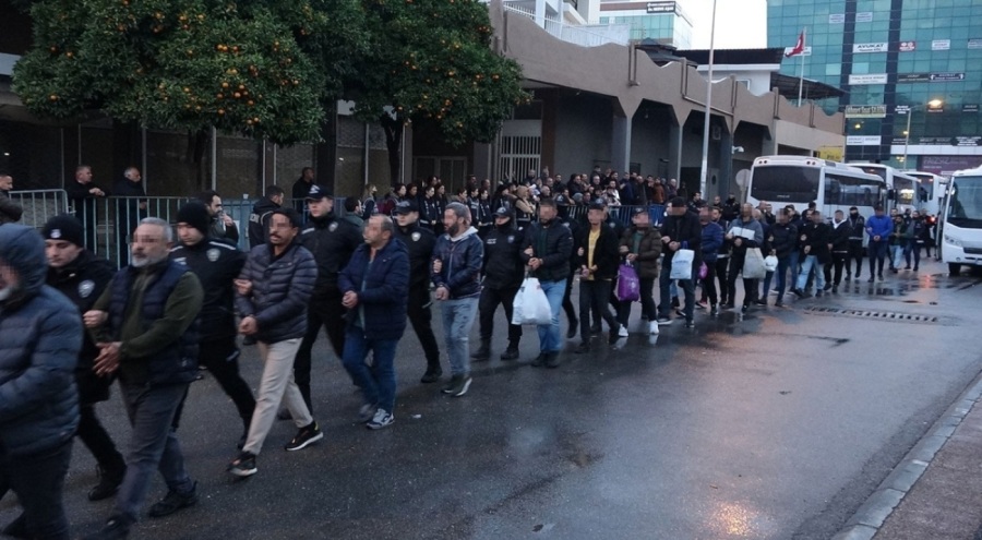 Gümrük idaresine rüşvet operasyonu! 91 şüpheli tutuklandı