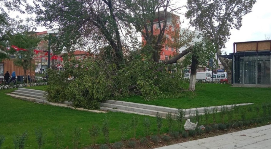 Meteoroloji'den Kuzey Ege için 'fırtına' uyarısı