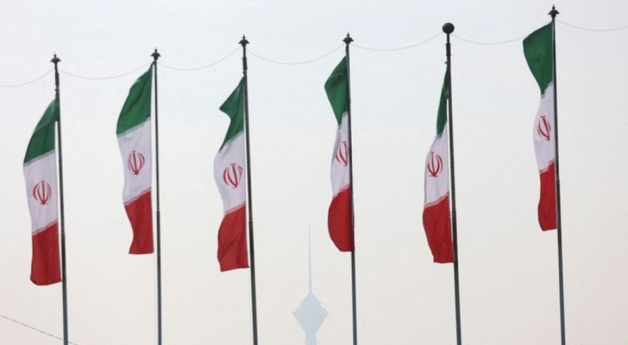 Komşuda elektrik krizi: Trafik ışıklarını bile kapattılar!