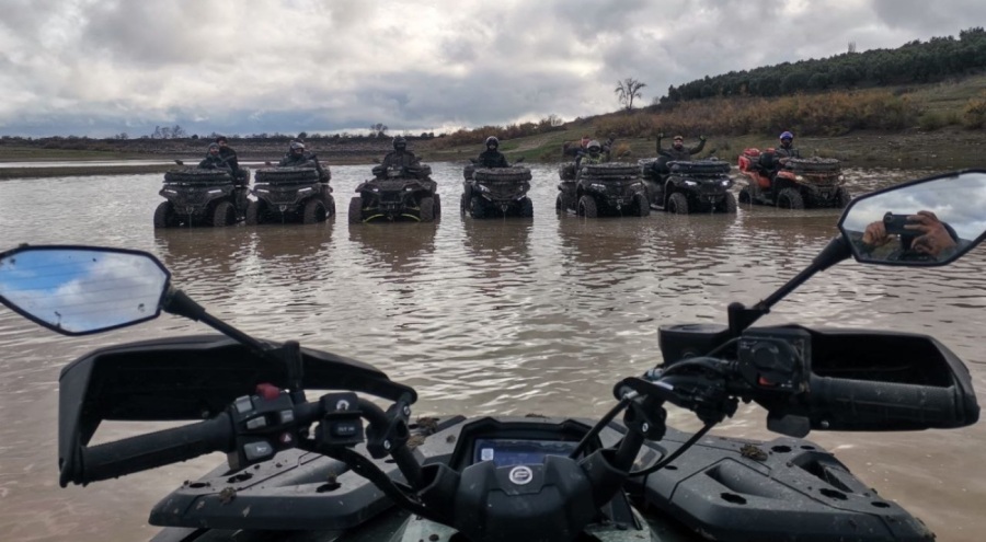 Off-road tutkunları Mudanya'daki etkinlikte buluştu