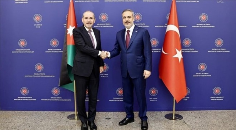 Bakan Fİdan, Ürdünlü mevkidaşı Safadi ile görüştü