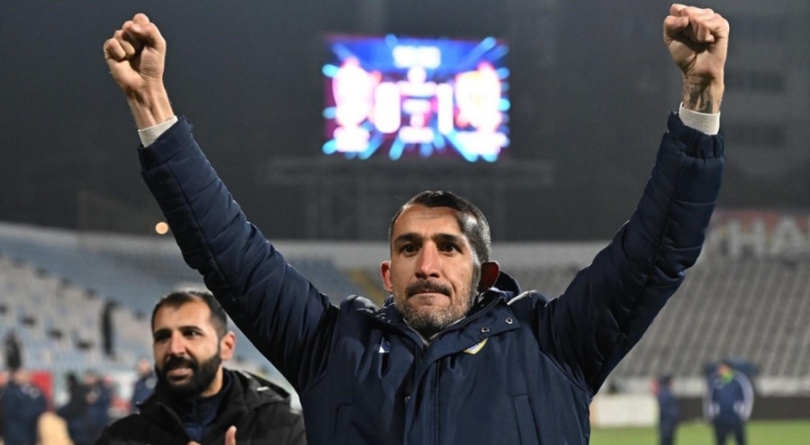 Mehmet Topal, Petrolul Ploieşti'deki görevinden ayrıldı