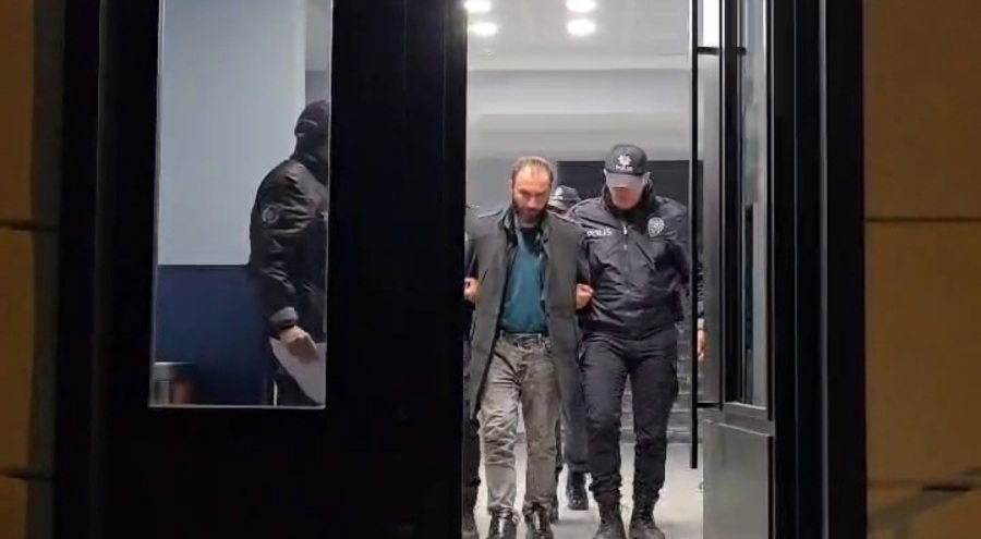 Bursa'da 32 yıl hapis cezası bulunan şahıs bonzai ile yakalandı